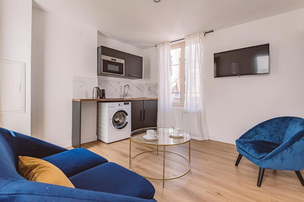 Apartment - Place Du Forum - Cathedrale - Terrasse *
